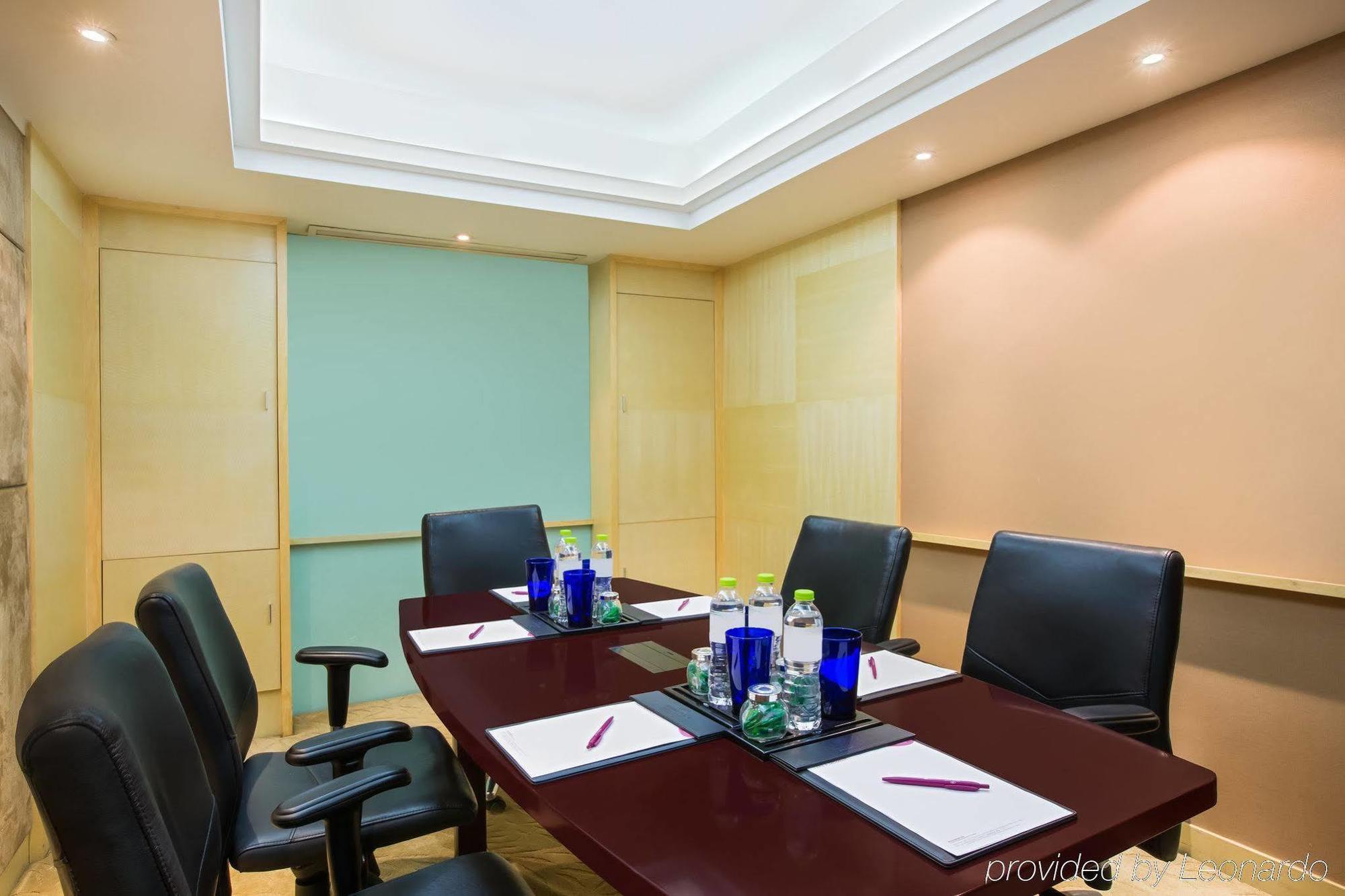 Crowne Plaza Nanjing Hotels & Suites Exterior foto